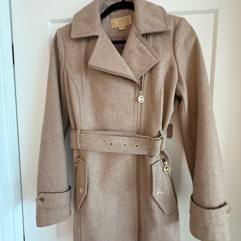 MICHAEL Michael Kors Beige Trench Coat